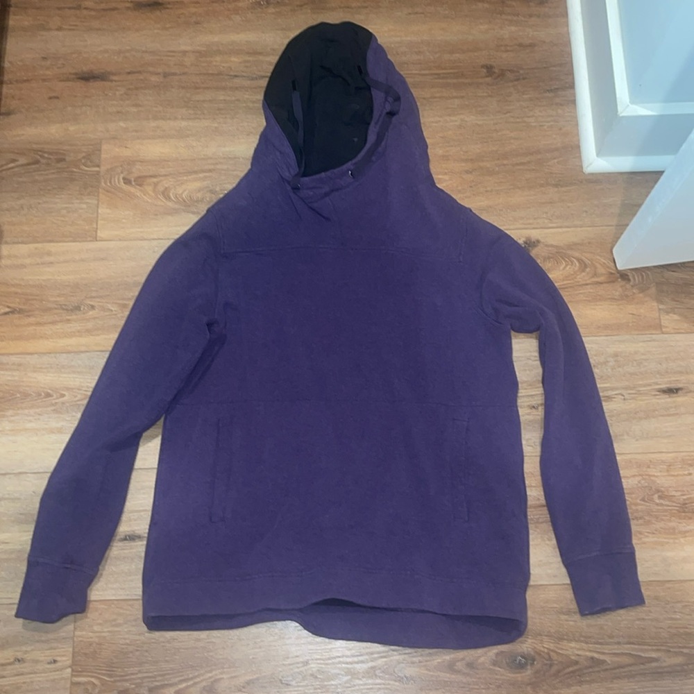 LULULEMON HOODIE